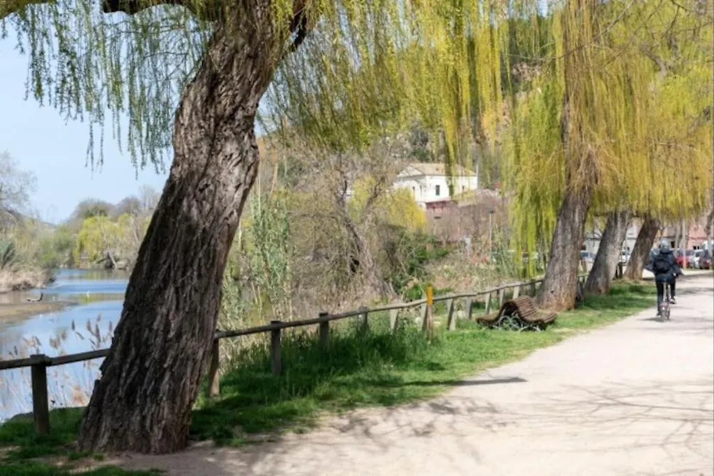 Acogedor Apartamento Cerca Del Casco Antiguo Girona 0*,  Spain
